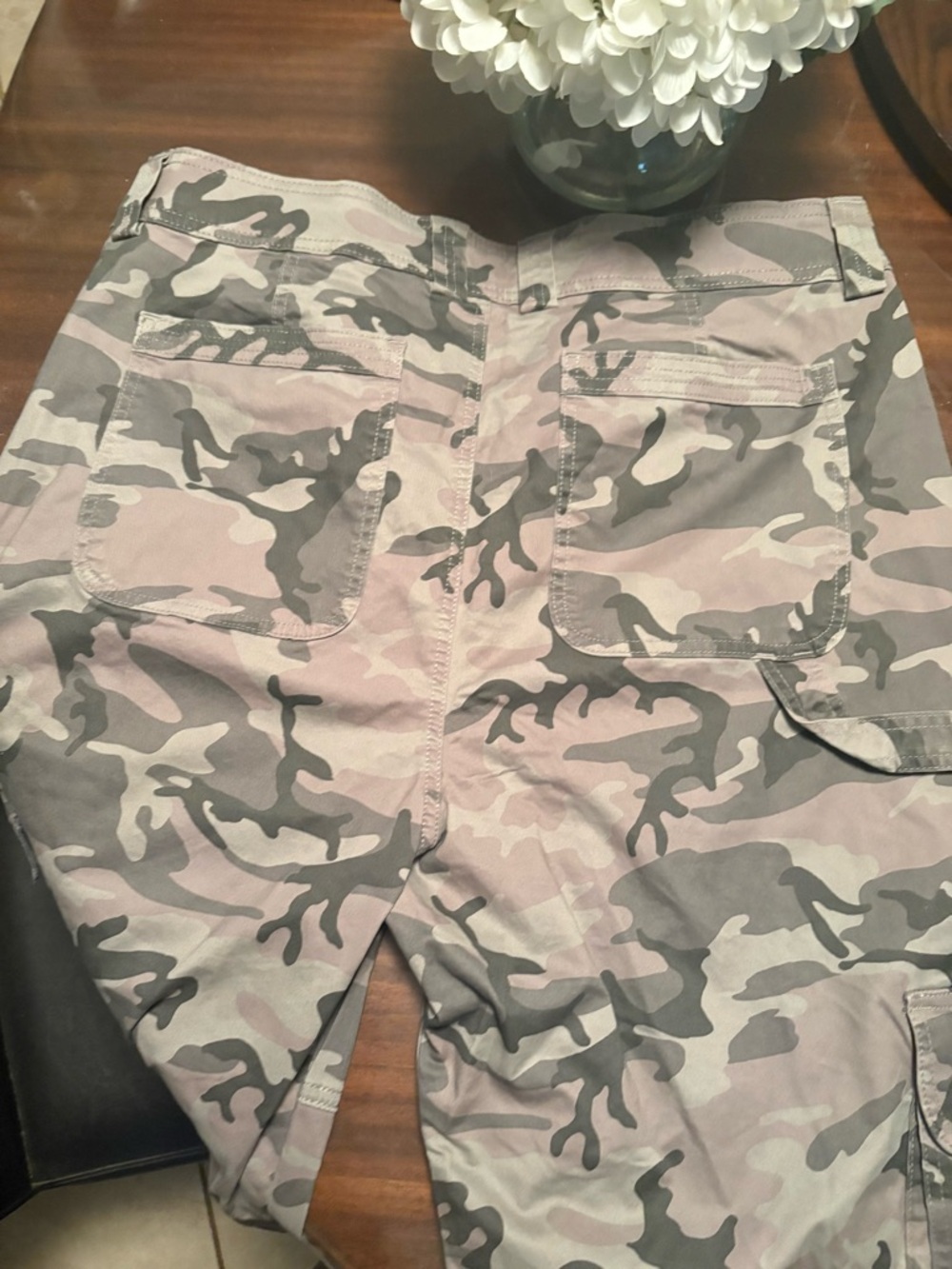 Abercrombie Camo Utility Cargo Pants - Pink & Gray new with tags size 34